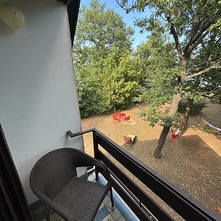 Nagyi Nyaralója Сasa de vacaciones *