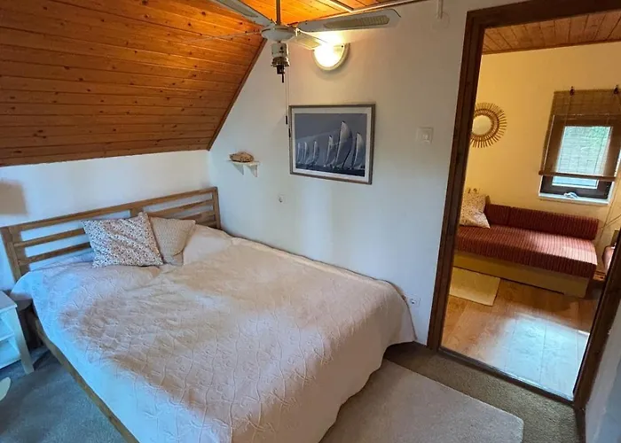 Nagyi Nyaraloja - Vizparti 펜션