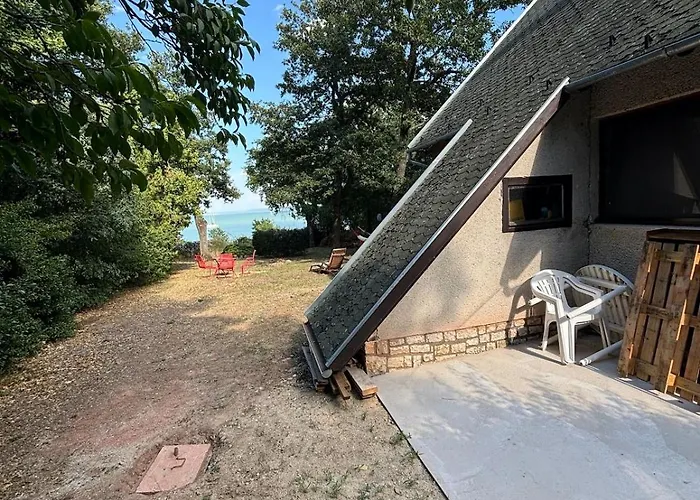 Nagyi Nyaraloja - Vizparti